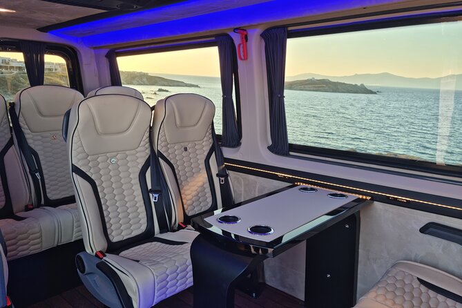 Private Luxury Transfer up to 11 Passengers - The vehicles and the comfort level