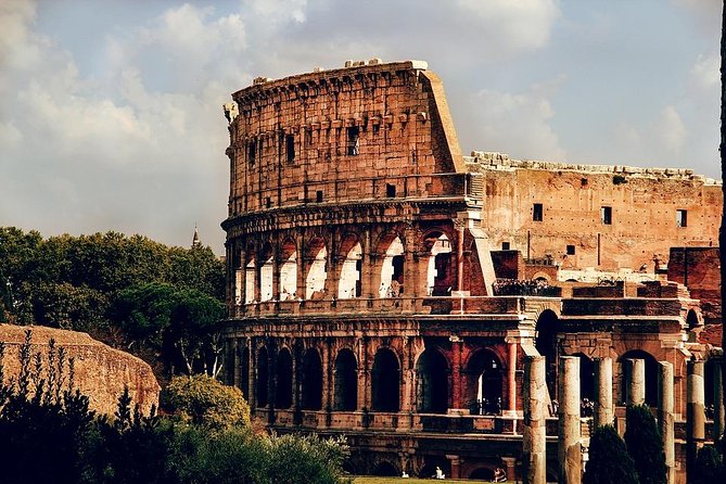 Private Luxury Transportation Between Rome and Civitavecchia Port - Round Trips and Shore Excursions Are Different