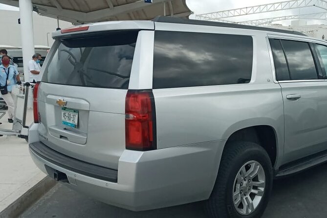 Private luxury transportation from CUN Airport to Playa del Carmen - What to do before your flight lands