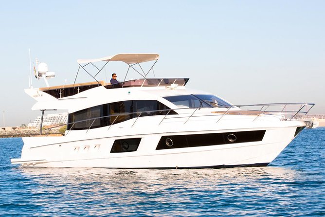 Private Luxury Yacht cruise around Atlantis and Dubai Marina - Setting out from Dubai Marina Yacht Club
