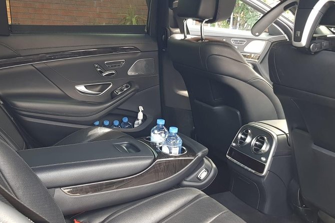 Private Melbourne CBD Sightseeing Tour – luxury vehicle - A small group is the right fit