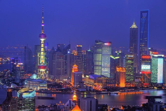 Private Night Tour-VIP River Cruise and Shanghai Tower Option - Why Shanghai at night works so well