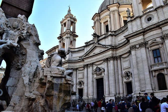 Private Rome WOW Tour in 1 Day: Luxury Car, Guide, Tkts & Lunch! - Is $744.93 per person a fair price?