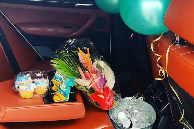 Private Round Trip Airport (UVF) Transfer: Luxury SUV - Drinks, snacks, and the local welcome
