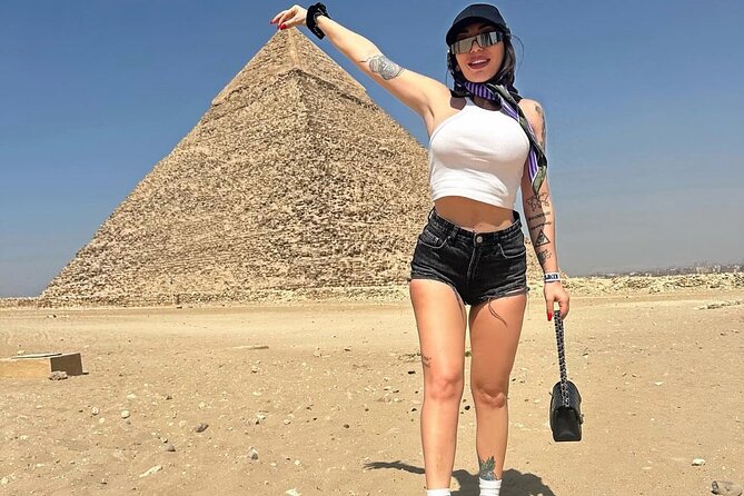Private Tour in Giza Pyramids Sphinx with VIP Lunch - What to expect from the Egyptian lunch