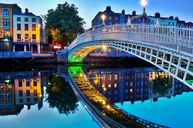 Private Transfer: Dublin Airport DUB to Dublin by Luxury Van - Who should book this transfer