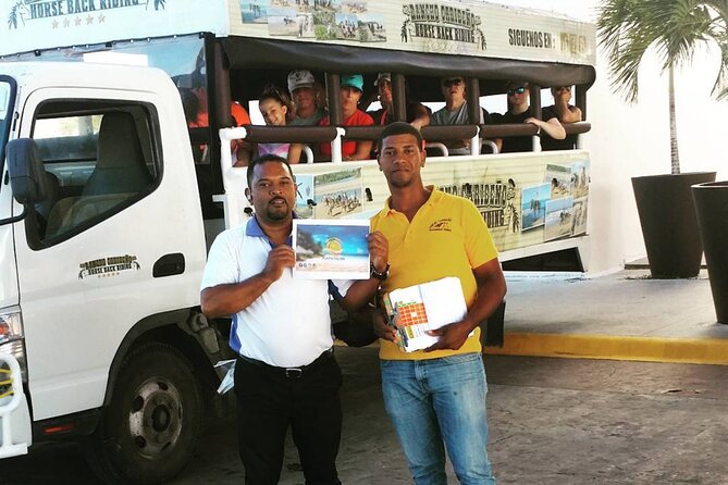 private transfer LUXURY SUBURBAN or CADILLAC round trip PUNTACANA - The Return Transfer Needs Extra Attention