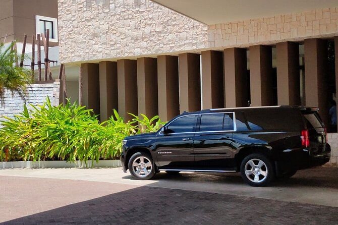 Private Transfer VIP Suburban Punta Cana Airport from/to Hotels - The 20 to 30 minute ride to your hotel