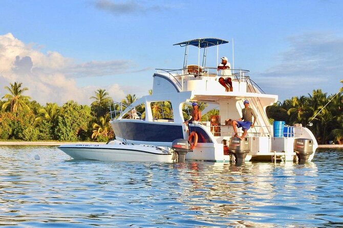 Private VIP Catamaran Party Boat Punta Cana Bavaro - A private start at Playa Jellyfish Bavaro