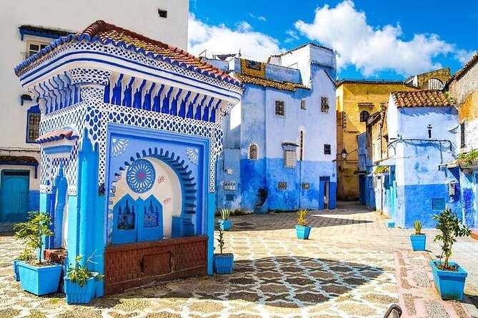 Private VIP excursion to Tangier via Chefchaouen from Fez - The driver and vehicle can make or break the trip