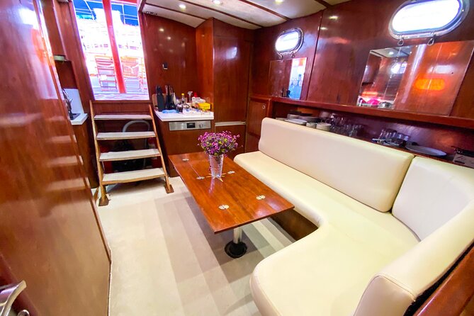 Private VIP Gulet Boat Tour With Lunch in Bodrum For 6 Hour - Red Bay and the final swim