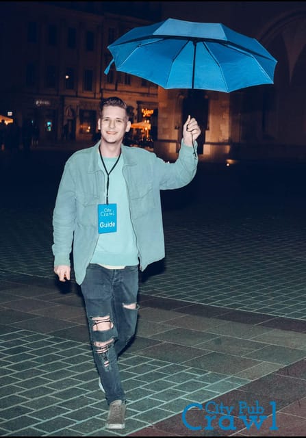 Pub Crawl - 1-hour Open Bar then Vip to 5 Clubs - Krakow - Five stops, five chances to keep the night moving