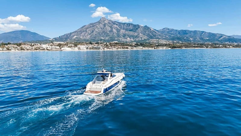 Puerto Banus: Private Luxury Yacht Charter - FAQ