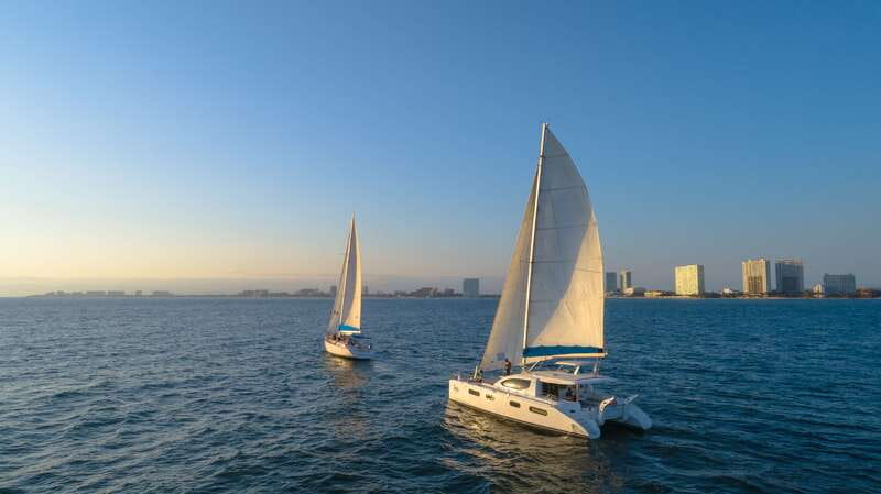 Puerto Vallarta: Bay of Banderas Luxury Sunset Sailing Tour - Key points at a glance