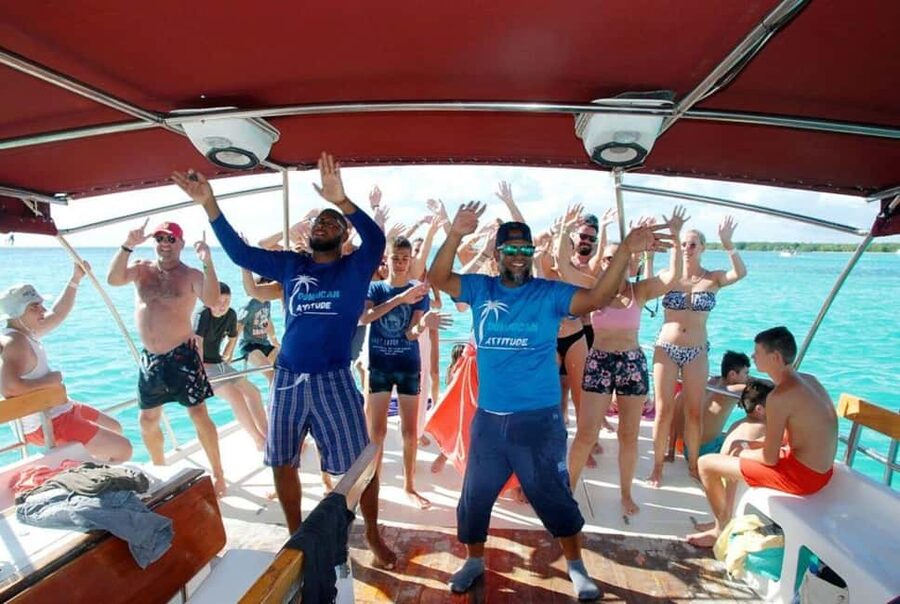 Punta Cana - Santo Domingo: Saona Island VIP Catamaran Tour - Three hours on Saona Island