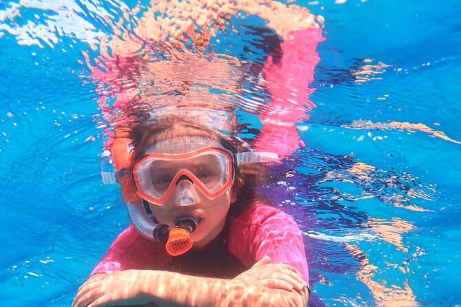 Ras Mohamed & White Island luxury Yacht Trip Sharm el Sheikh - Lunch, drinks, and the onboard routine