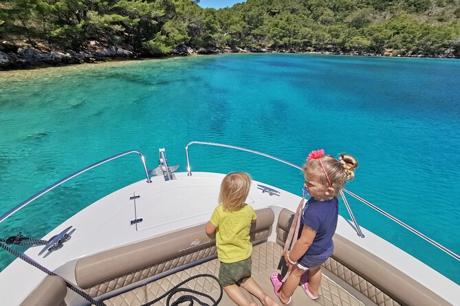 Rent a luxury speed boat for great fun on this Elaphiti Islands tour - Key points to know before you book