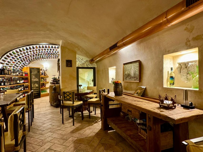 Rome: Dinner Food Tasting & Wine Pairing VIP Experience - Who will enjoy this most