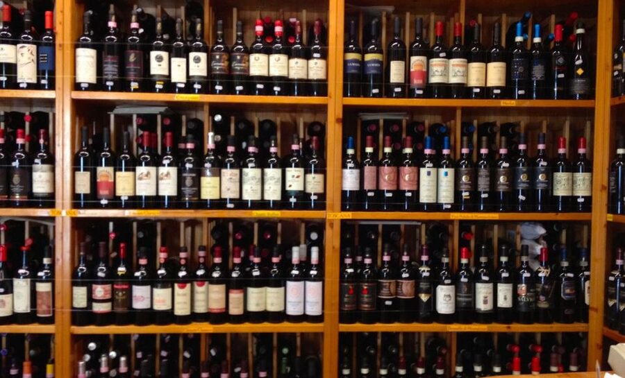 Rome: Gourmet Wine and Dine in a Luxury Restaurant - Why the small group matters