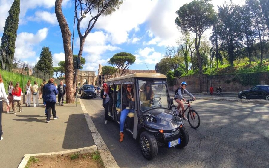 Rome’s Top Highlights Tour Luxury Golf Cart (Private option) - Why a golf cart works so well in Rome