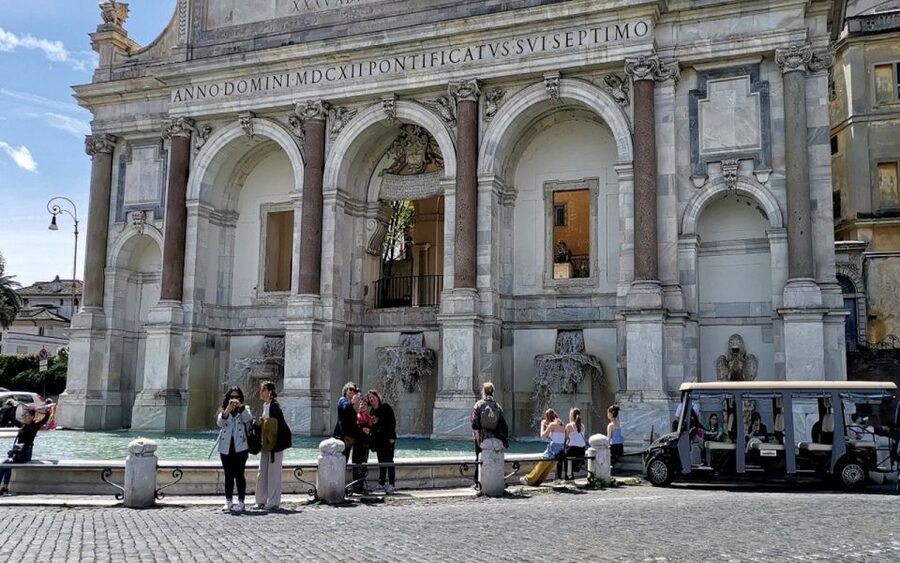Rome’s Top Highlights Tour Luxury Golf Cart (Private option) - St. Peter’s Basilica and Castel Sant’Angelo
