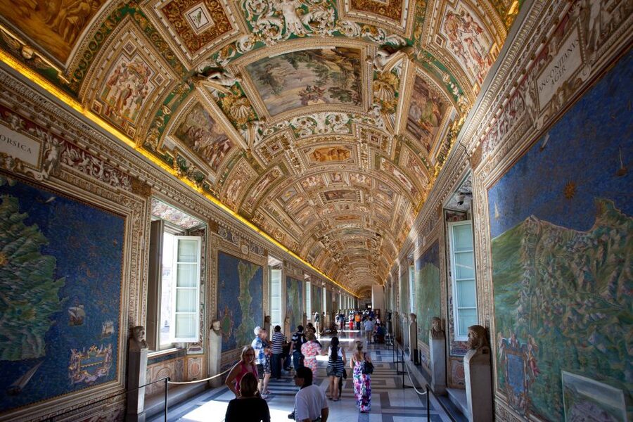 Rome: Vatican and Sistine Chapel Tour with VIP Entrance - The Belvedere Courtyard and ancient sculpture