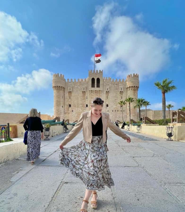 Royal Alexandria Day Trip: An Exclusive VIP Experience - Leaving Cairo in an air-conditioned car or van