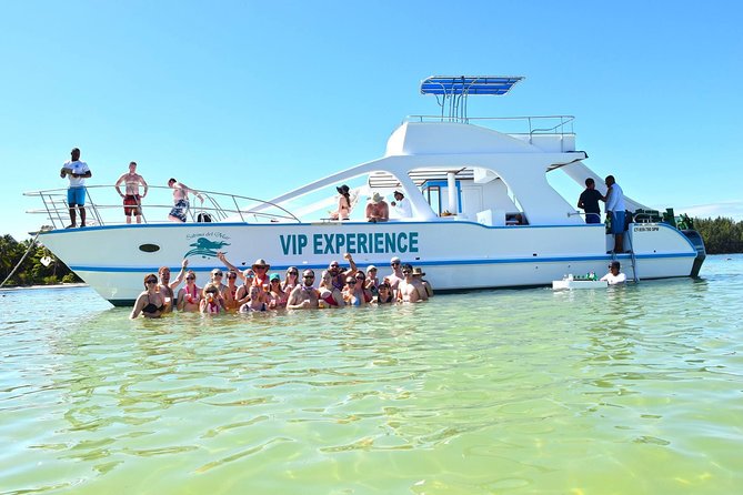 Sabina del Mar Party Boat VIP - Snorkeling Near a Tropical Coral Reef