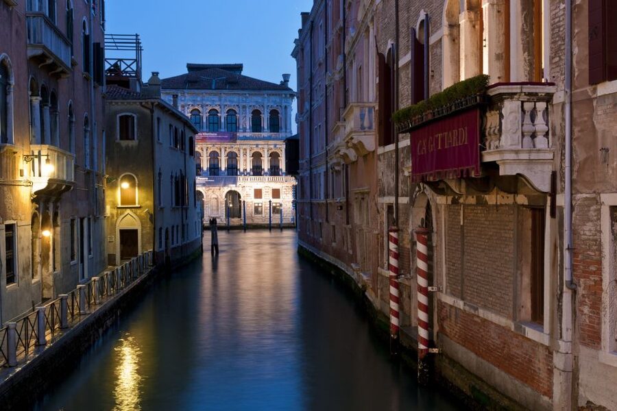 Saint Mark's and Doge's Palace: VIP After Hours Tour - Saint Mark’s Square changes after the crowds leave