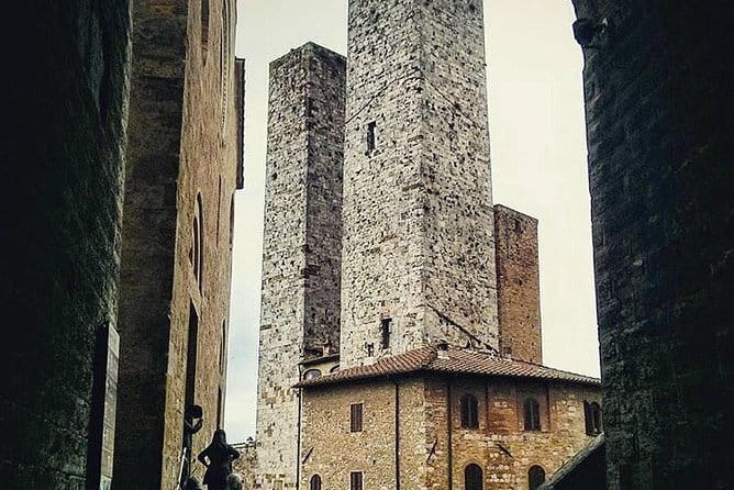 San Gimignano and Volterra Tour by Private Luxury Van - Leaving Florence for the Tuscan hills