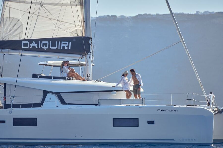 Santorini: Day Luxury Catamaran Cruise with Meal & Drinks - Thirassia offers the first swim