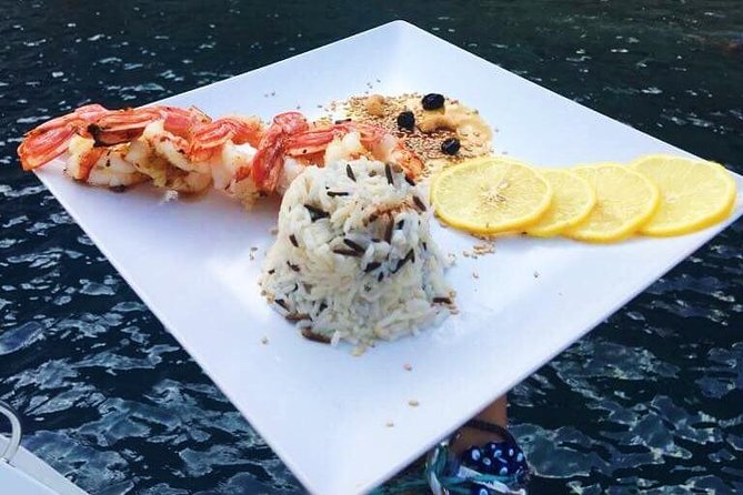 Santorini Luxury Catamaran Sunset Cruise with BBQ, Drink and Transfer - Hot Springs Near Palea Kameni