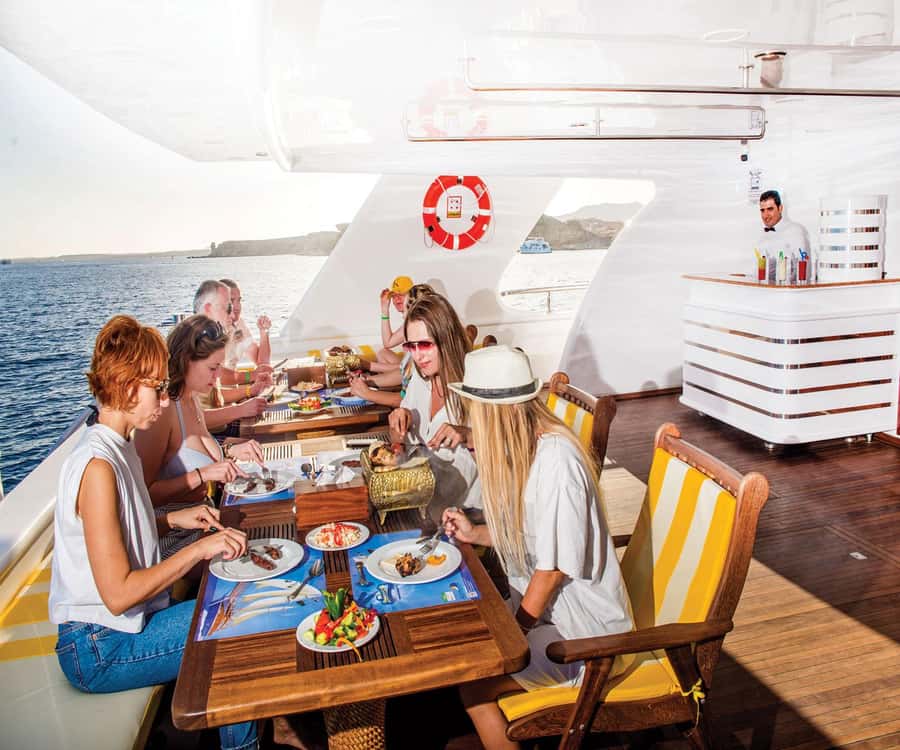 Sharm el-Sheikh: Ras Mohammed Elite VIP Cruise and BBQ Lunch - The 2.5-hour cruise toward Ras Mohammed