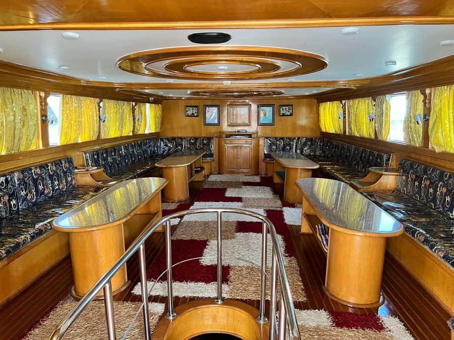 Sharm: Luxury Private Yacht with optional Lunch & Drinks - What the $570 private yacht price really buys