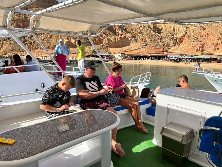 Sharm: Luxury Private Yacht with optional Lunch & Drinks - Second snorkeling stop and the value of the guide