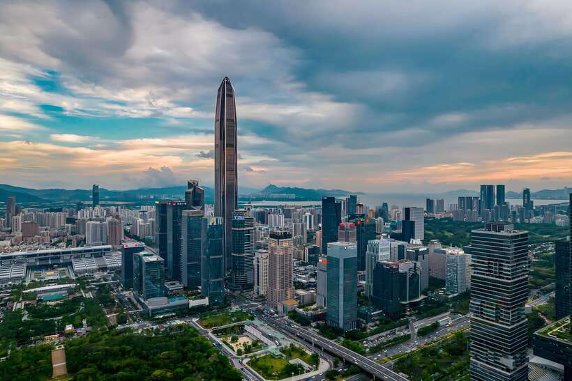 ShenZhen: Tallest Building with Luxury Meal on Highest Floor - Why Ping An Finance Center matters in Shenzhen