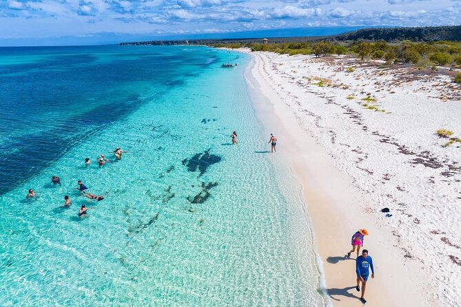 Southern VIP Route + Aguilas Bay: All Inclusive 2-Day Tour - Six things to know before you reserve