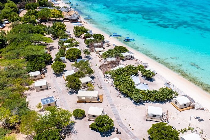 Southern VIP Route + Aguilas Bay: All Inclusive 2-Day Tour - What the $130 price really covers