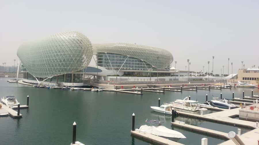 Sport and Luxury in Abu Dhabi: 1-Day Tour from Abu Dhabi - What the $1,599 price buys you