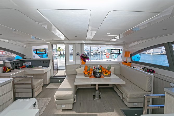 St Maarten Luxury Catamaran Full-Day Group Charter - What makes this catamaran trip worth considering