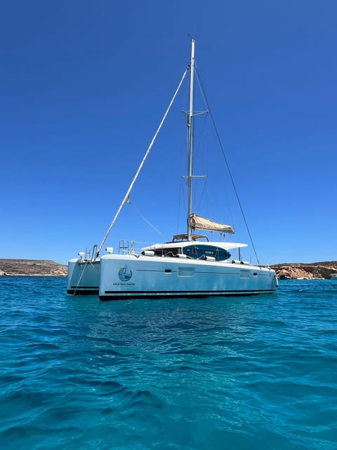 St. Paul's Bay: Half-Day Luxury Catamaran Tour with Drinks - The first 45 minutes on the water