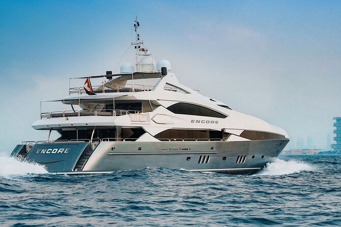 Sunseeker Superyacht: VIP Dining, Premium Drinks & Music - The route from Jumeirah Beach Residence to Burj Al Arab