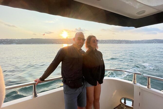 Sunset Cruise on Luxury Yacht with Transfers - Kuruçeşme, Bebek, and Arnavutköy