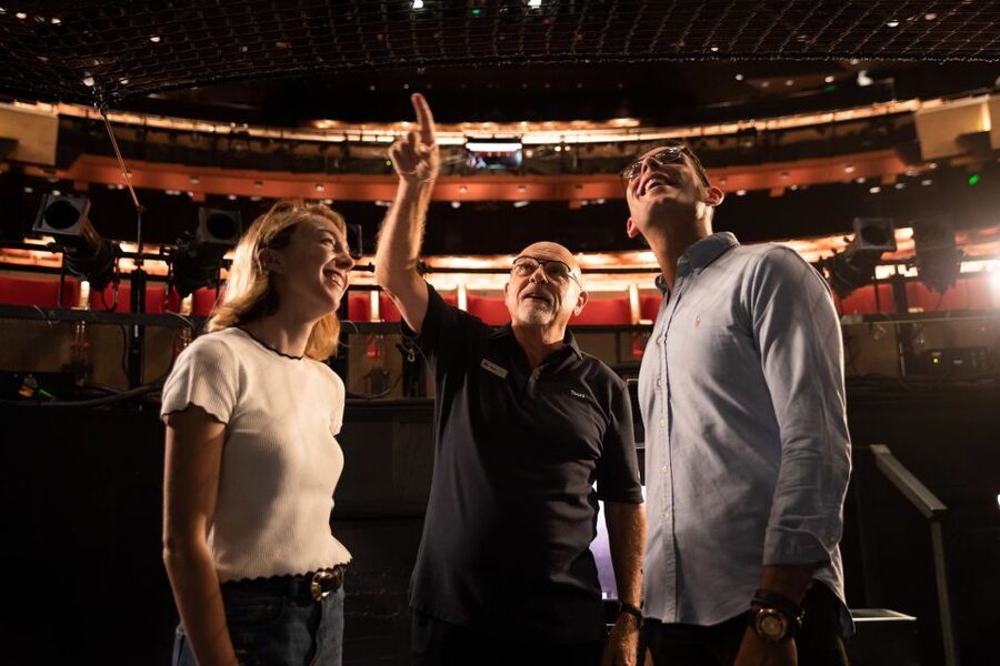 Sydney: Sydney Opera House VIP Backstage Tour and Breakfast - Why the early morning matters