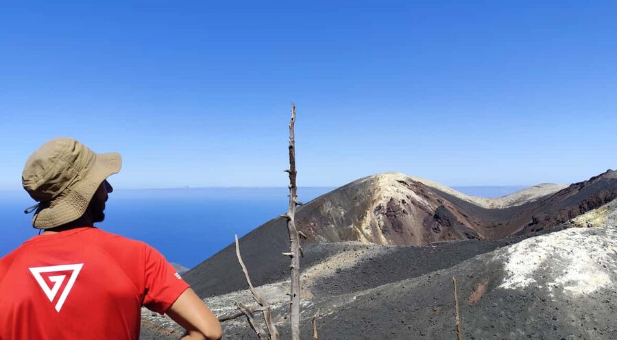 Tajogaite Volcano VIP Experience: Private Tour with a Certified Guide - Llano Del Jable And The First View Of Tajogaite