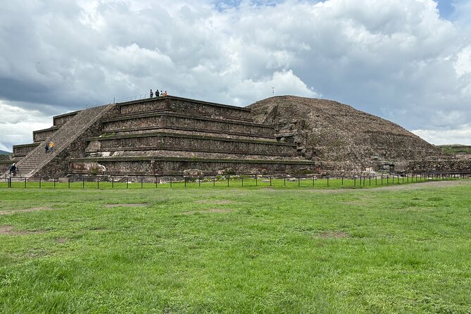 Teotihuacan Pyramids VIP Tour without Commercial Stops - The Pyramid of the Sun is the grand finale