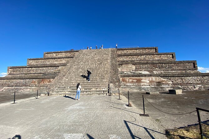 Teotihuacan Pyramids VIP Tour without Commercial Stops - What the no-shopping format is worth