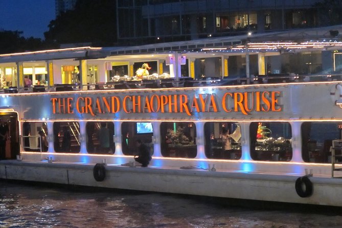 The Chaophraya Cruise : LUXURY 5 STAR Dinner Cruise Program - Watching Bangkok from the Chao Phraya