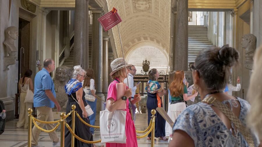 The Vatican: Private VIP Experience Tour - The Sistine Chapel: twenty minutes that demand attention