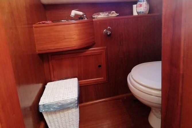 Three Hour Private Guided Tour of Capri with a luxury Gozzo cabin cruiser - Is $612.78 good value for five people?